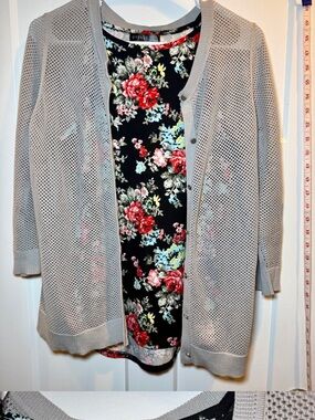 Oasis Light Gray Openwork Cardigan with Floral Backing